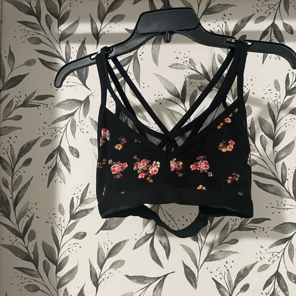 Black Floral Sports Bra